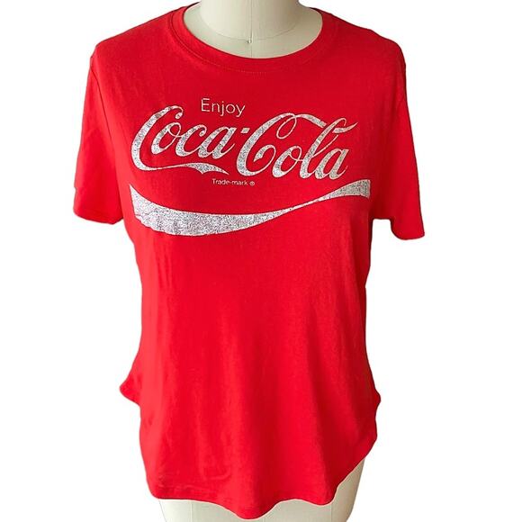 NWT COCA COLA Red Logo Short Sleeve Summer T Shirt Top ~ Women's Size 2XL (19) - Picture 2 of 5